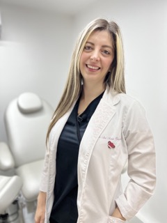 Dr(a). Ana María Granada Toro, Ginecología y Obstetricia — ASOMENOPAUSIA Capítulo Antioquia