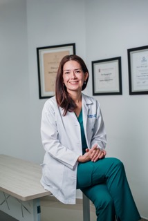 Dr(a). Mónica Angulo Carvallo, Ginecóloga — ASOMENOPAUSIA Capítulo Bogotá